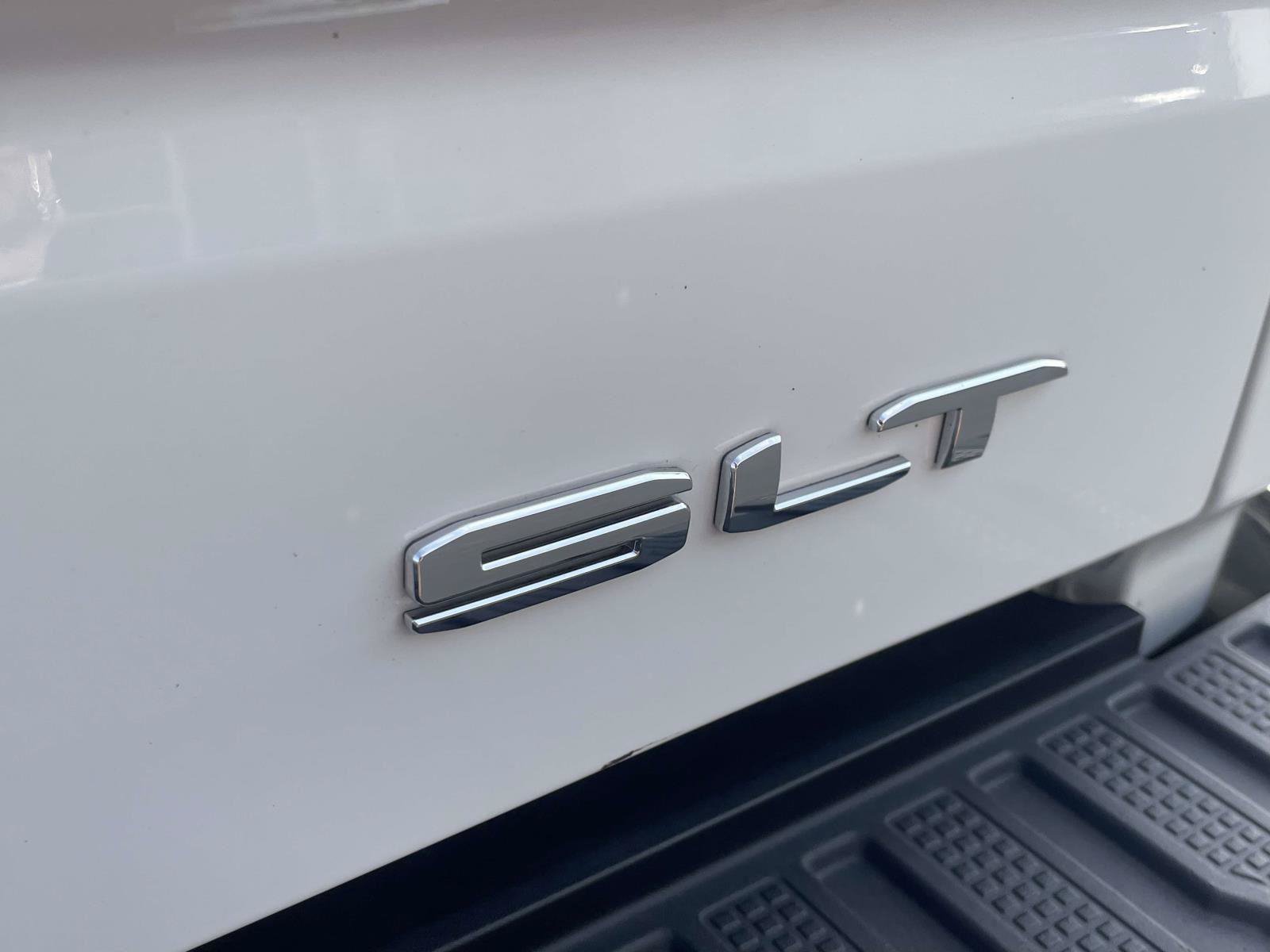 Certified 2025 GMC Sierra 1500 SLT w/ SLT Premium Plus Package AWD/4WD image 7