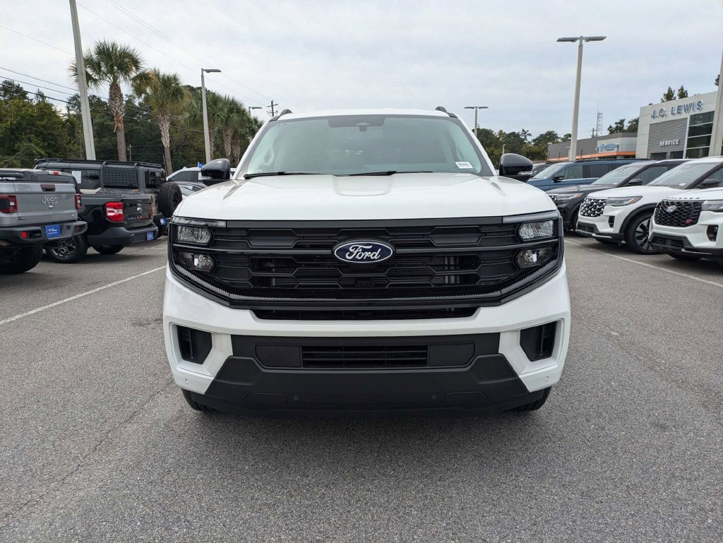 New 2027 Ford Expedition Active RWD image 9