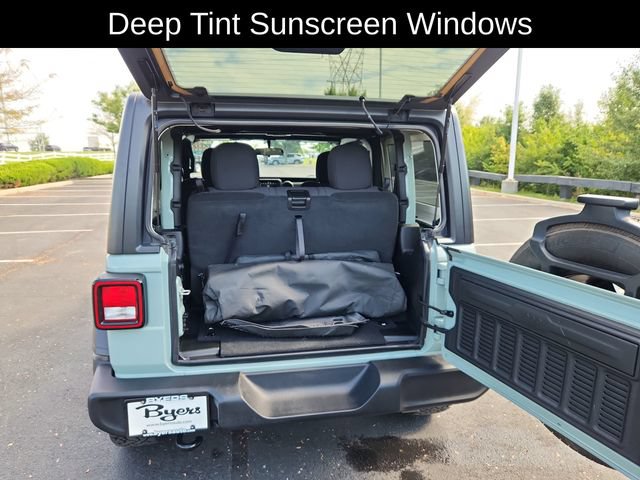 Used 2023 Jeep Wrangler Sport AWD/4WD image 26