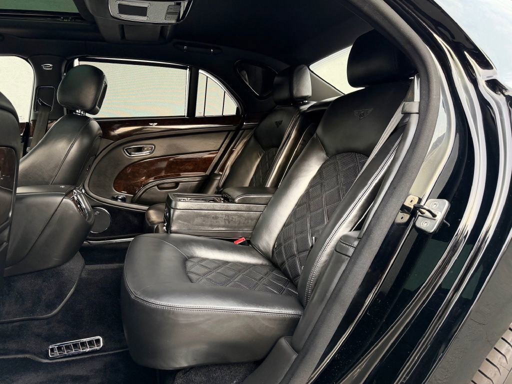 Used 2013 Bentley Mulsanne image 42