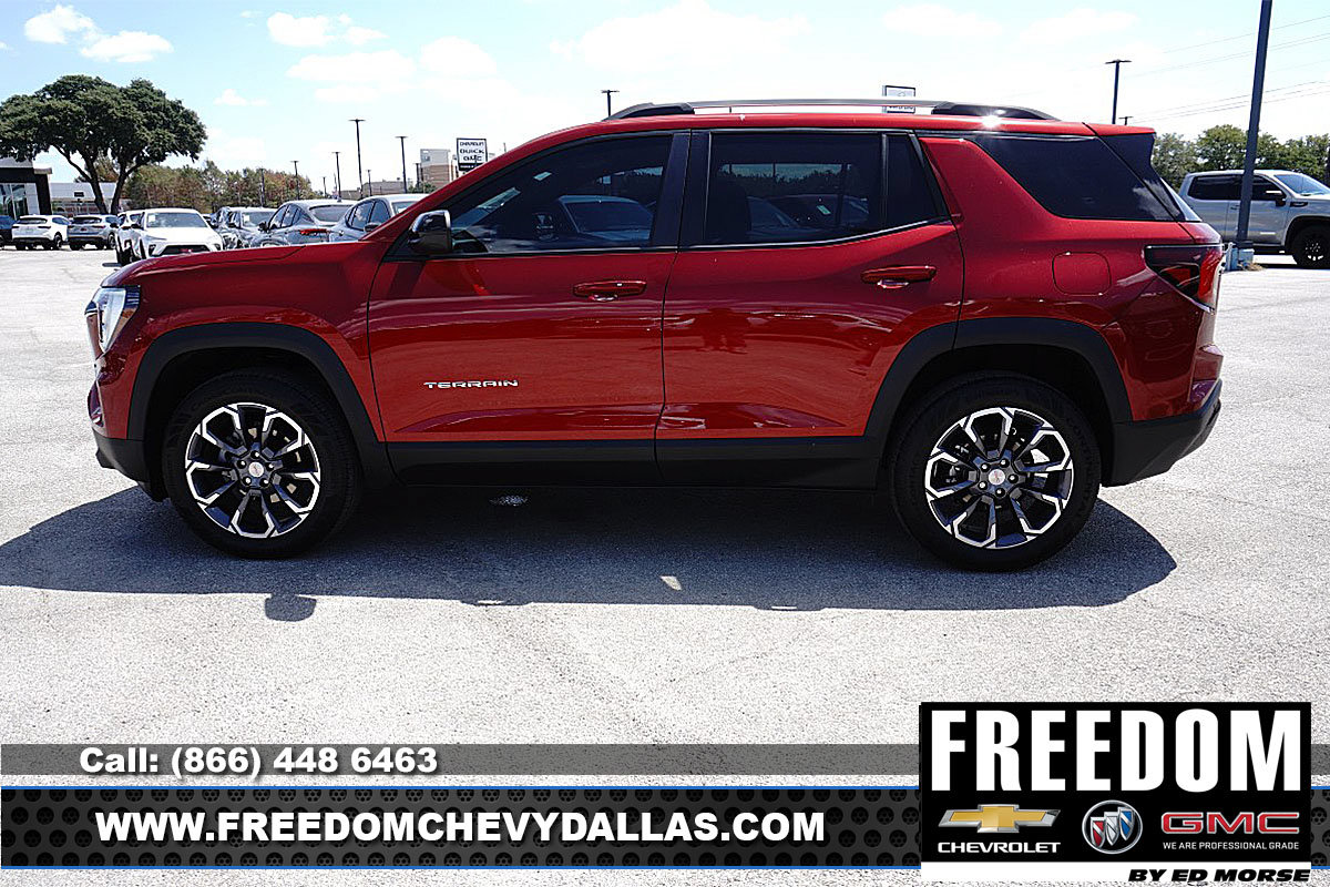 New 2026 GMC Terrain Elevation w/ Elevation Premium Package FWD image 4