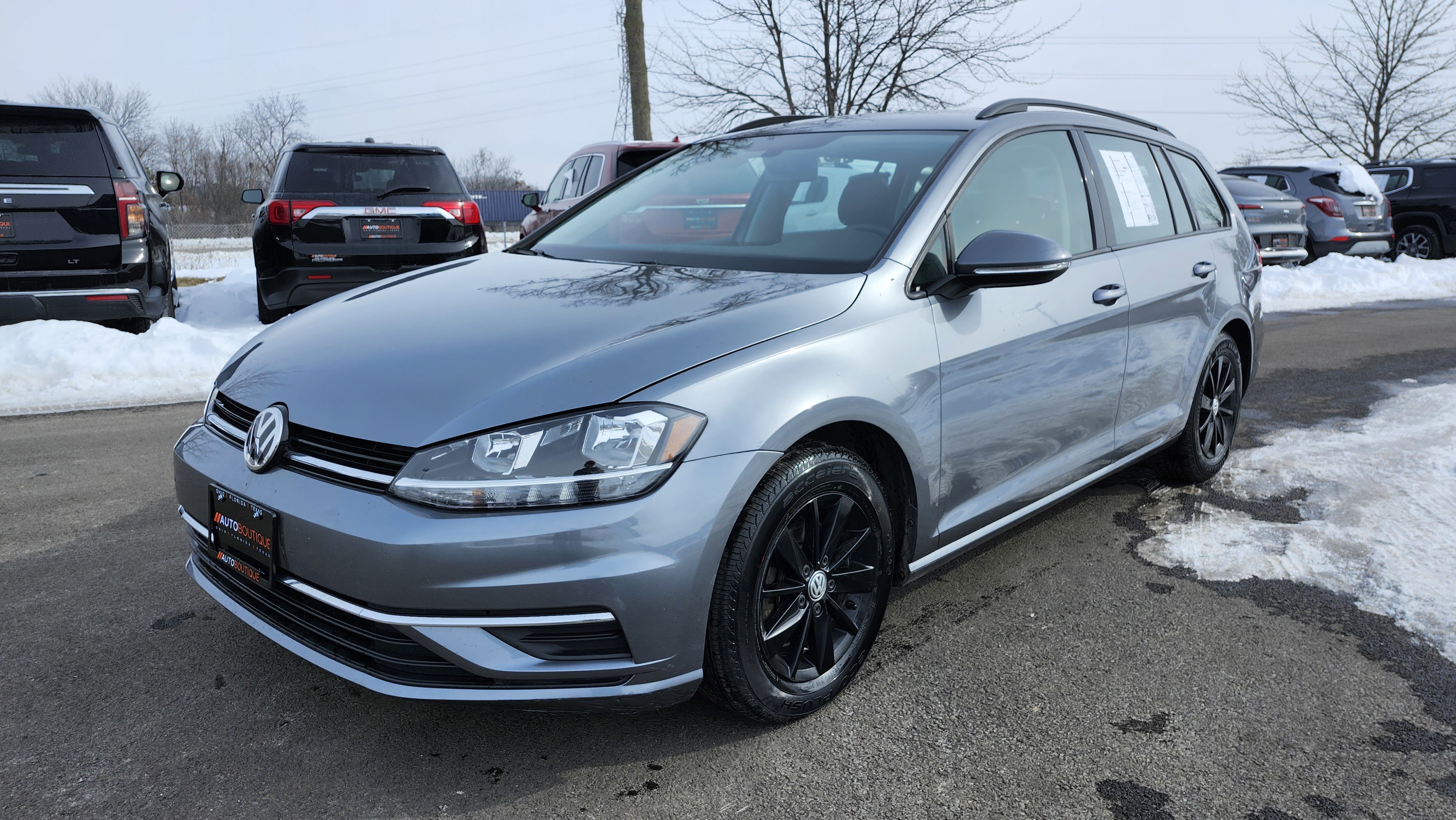 Used 2019 Volkswagen Golf S w/ Driver Assistance Package image 11