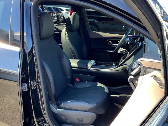 Certified 2023 Mercedes-Benz EQE 350+ 4MATIC SUV image 31