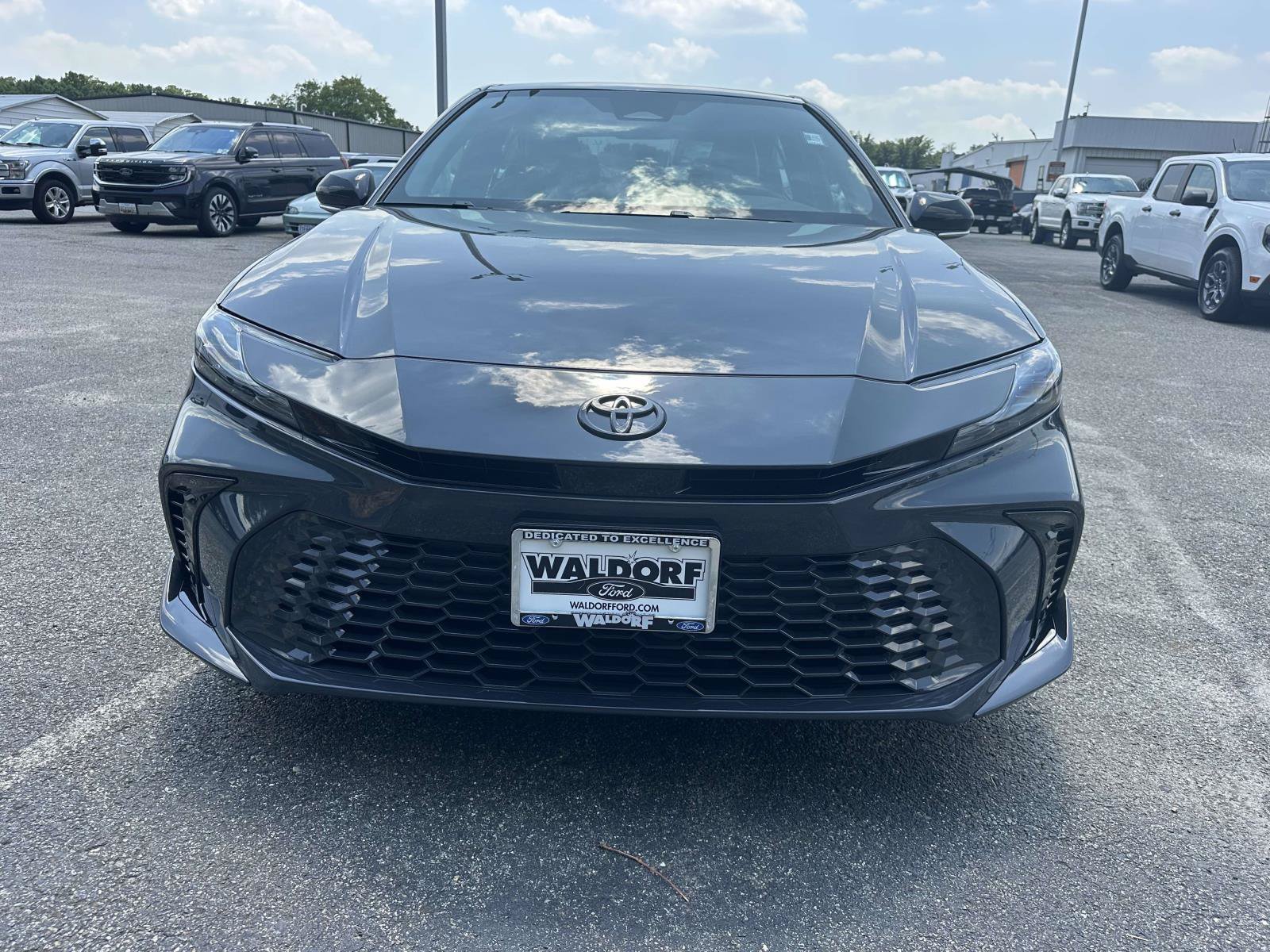 Used 2026 Toyota Camry XSE FWD image 2