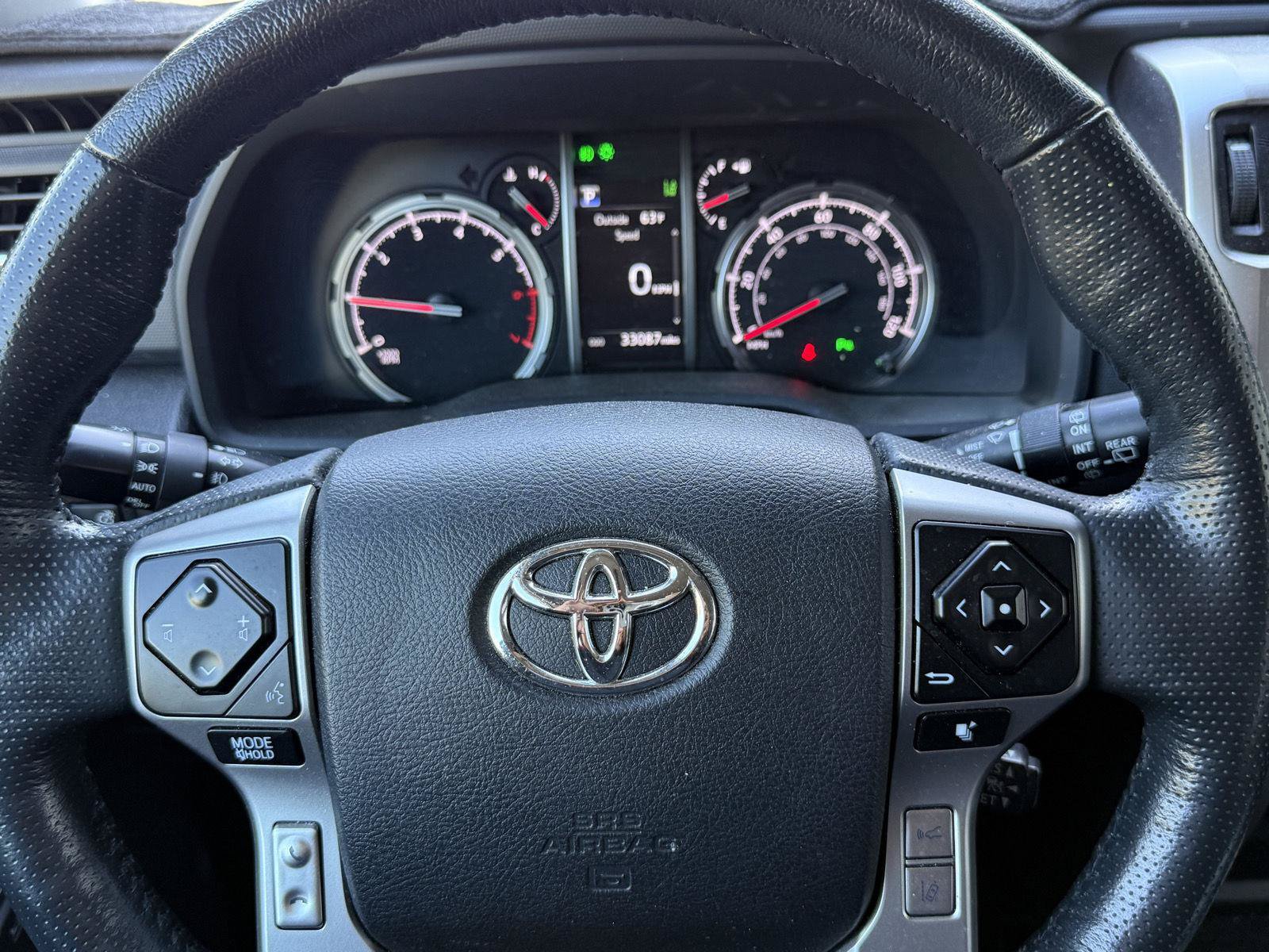 Used 2023 Toyota 4Runner Limited AWD/4WD image 16