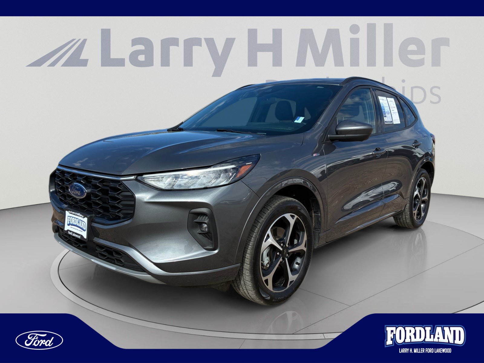 Used 2024 Ford Escape ST-Line Select w/ Tech Pack #2