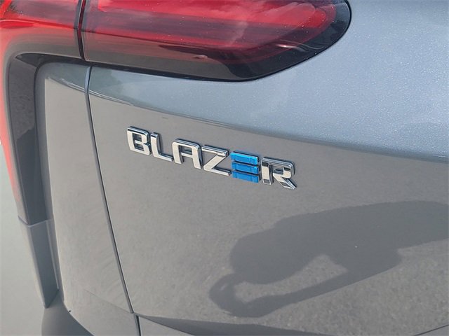 New 2025 Chevrolet Blazer EV LT image 9