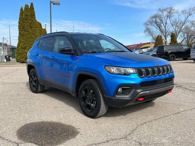Used 2024 Jeep Compass Trailhawk image 7