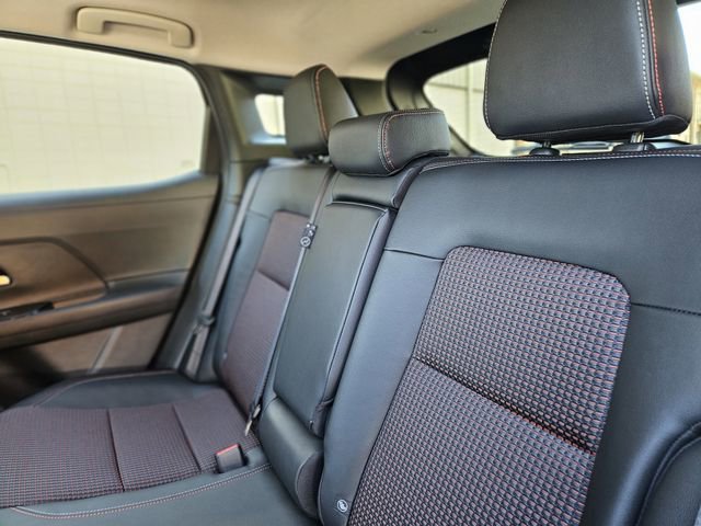 New 2026 Nissan Kicks SR w/ Cold Weather Package image 27