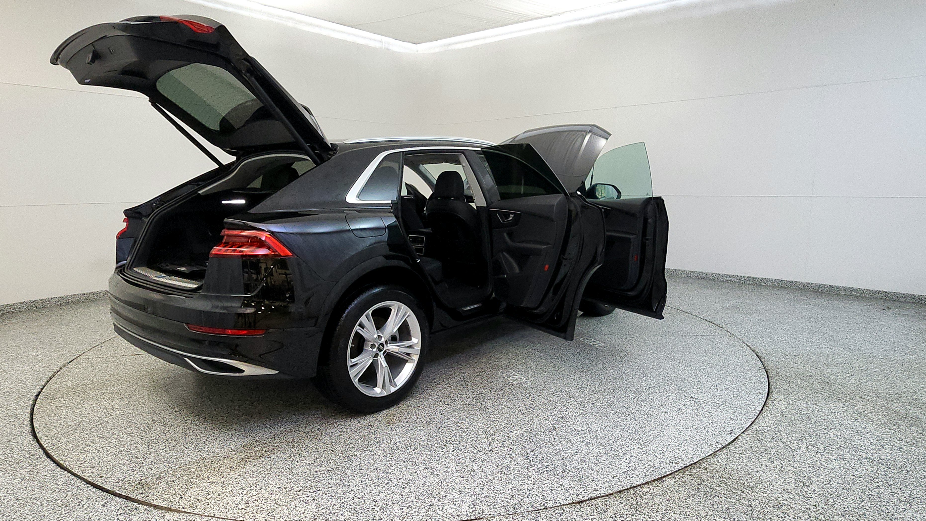 Used 2022 Audi Q8 Premium Plus AWD/4WD image 12
