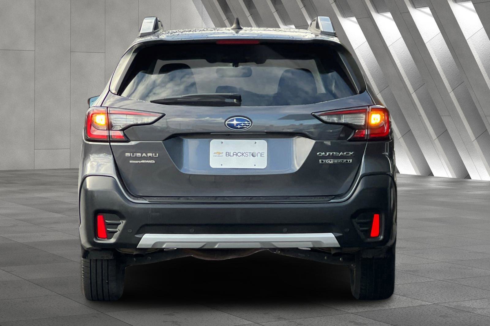 Used 2021 Subaru Outback Touring XT image 5