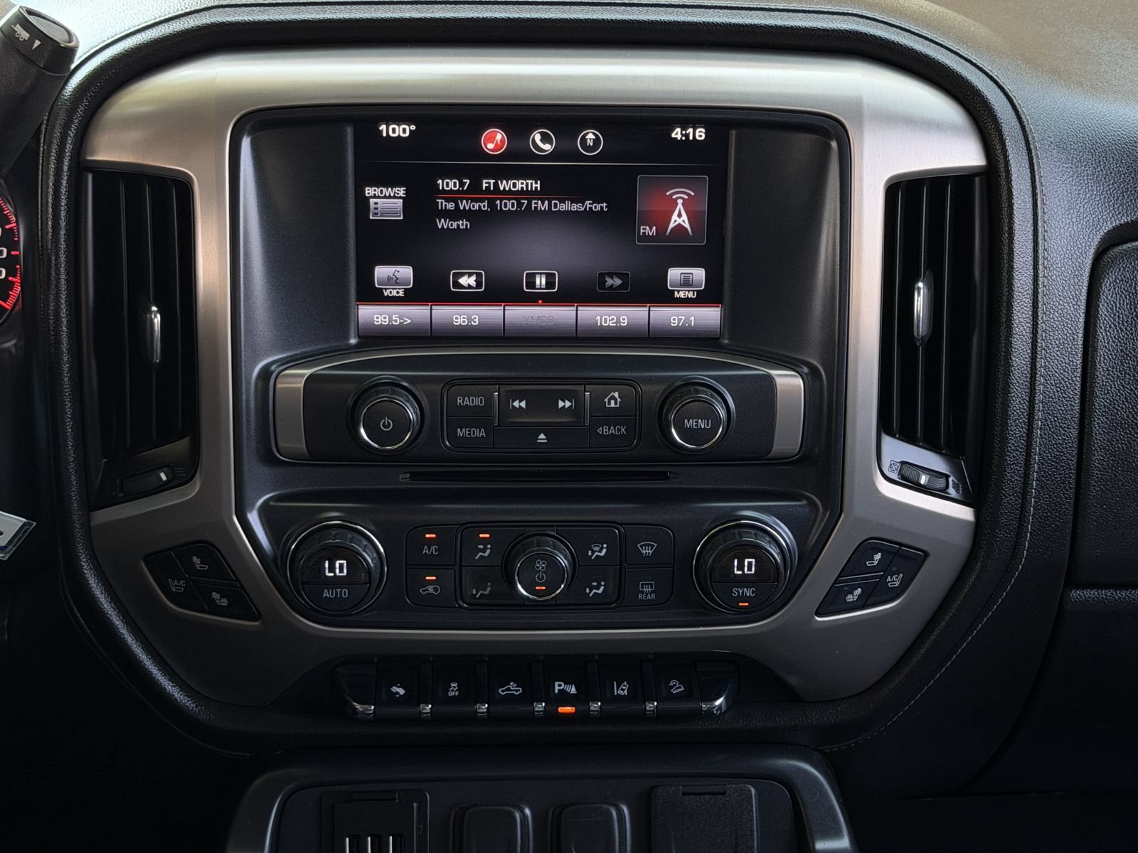 Used 2015 GMC Sierra 2500 Denali w/ Driver Alert Package AWD/4WD image 18
