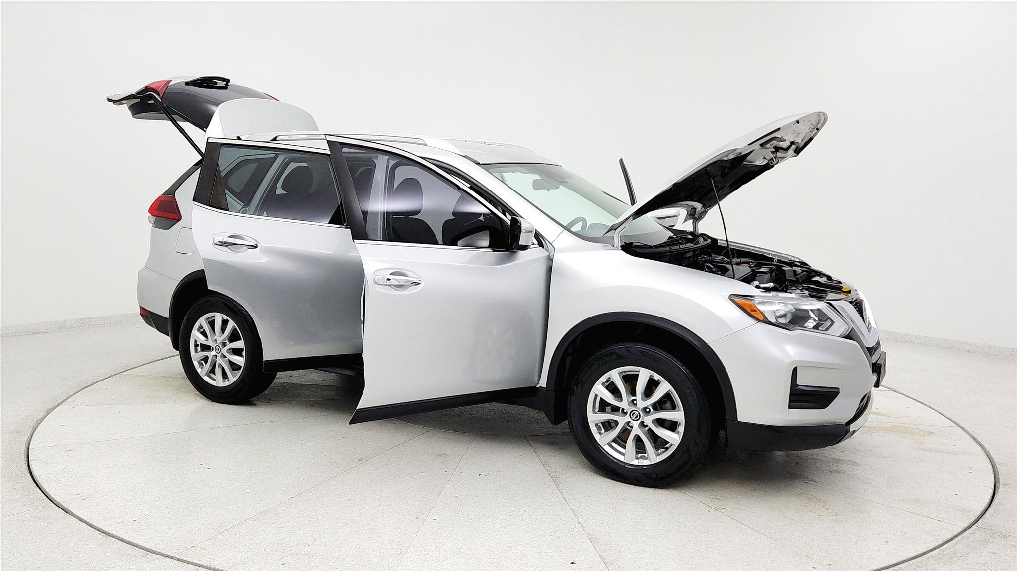 Used 2020 Nissan Rogue SV AWD/4WD image 34