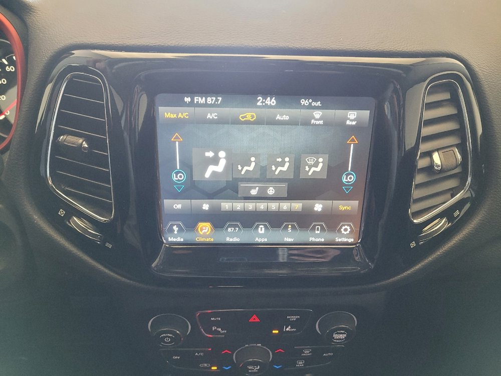 Used 2018 Jeep Compass Trailhawk w/ Leather Interior Group image 25