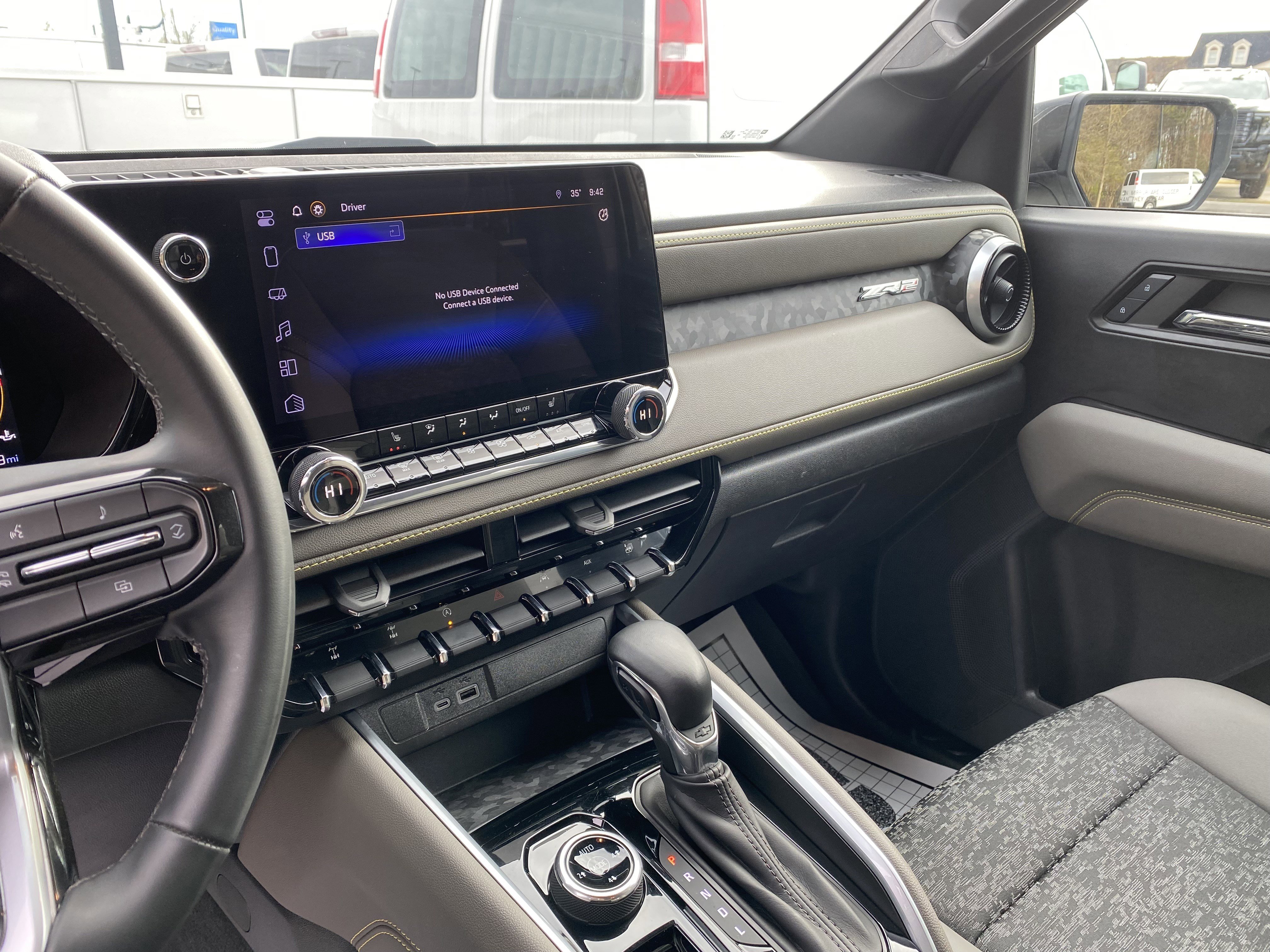 Used 2024 Chevrolet Colorado ZR2 w/ Safety Package image 23