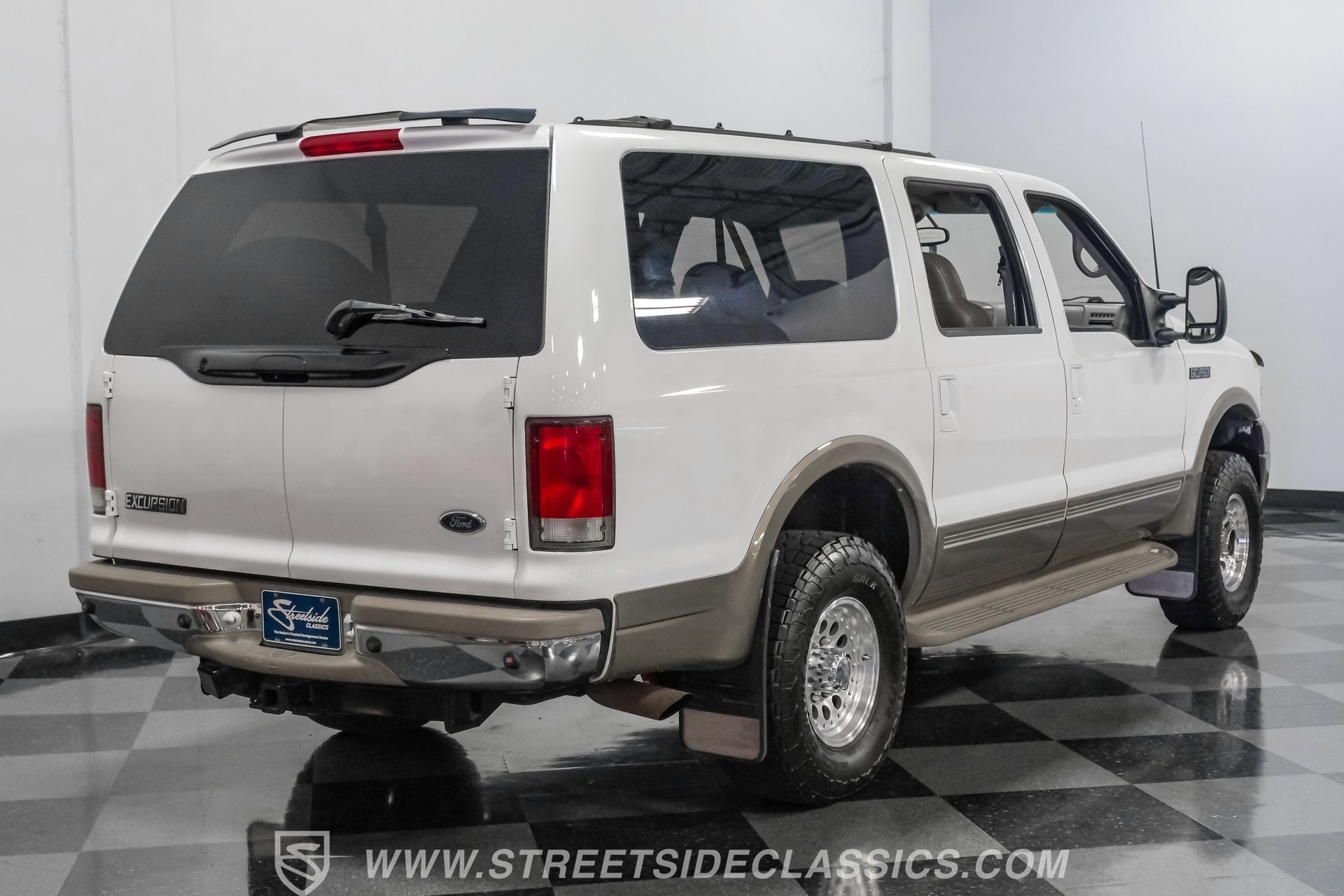 Used 2000 Ford Excursion Limited AWD/4WD image 23