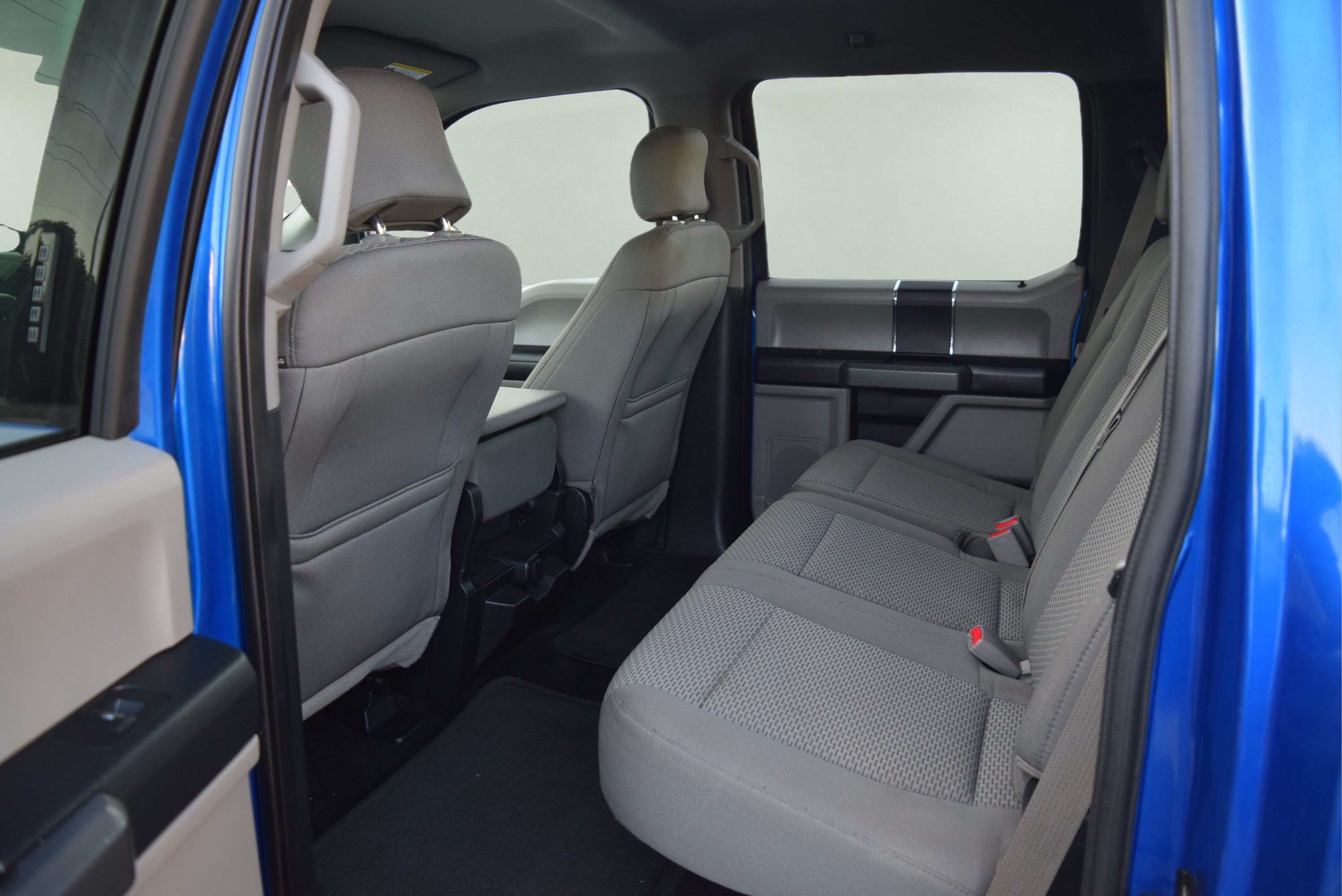Used 2017 Ford F150 XLT AWD/4WD image 8