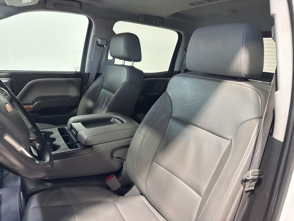 Used 2016 Chevrolet Silverado 1500 LTZ AWD/4WD image 34