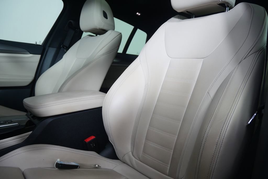 Used 2020 BMW X4 xDrive30i w/ M Sport Package 2 image 10