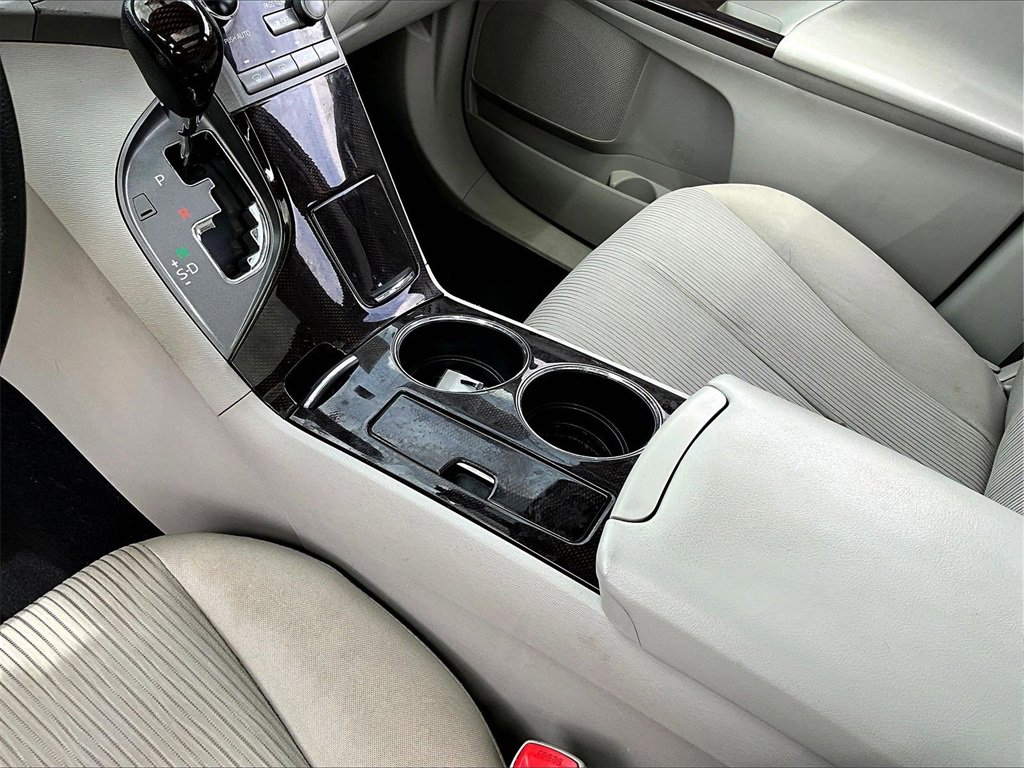 Used 2010 Toyota Venza image 13