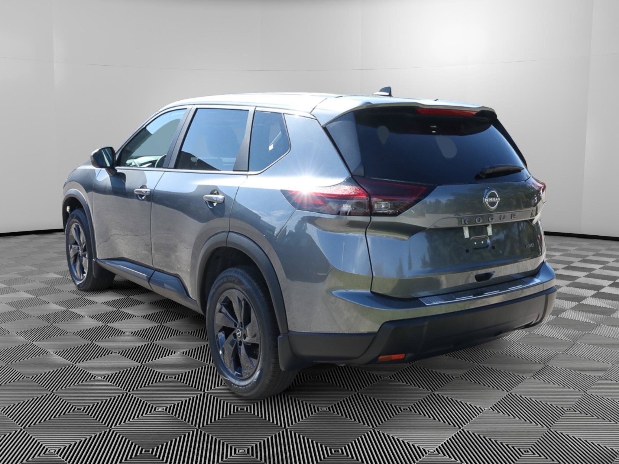 New 2027 Nissan Rogue SV AWD/4WD image 5