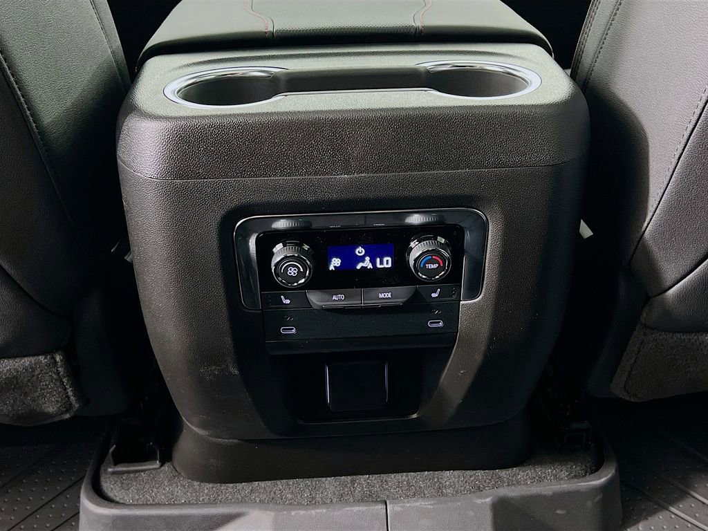 New 2026 Chevrolet Suburban RST image 26