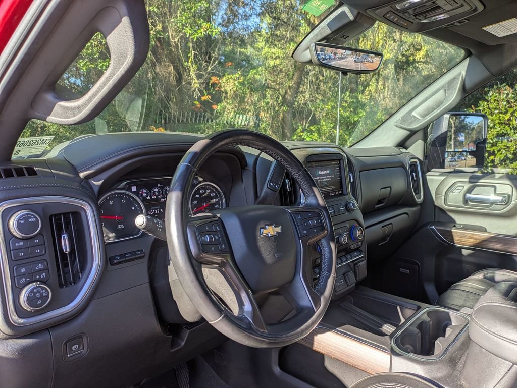 Used 2022 Chevrolet Silverado 2500 High Country image 13
