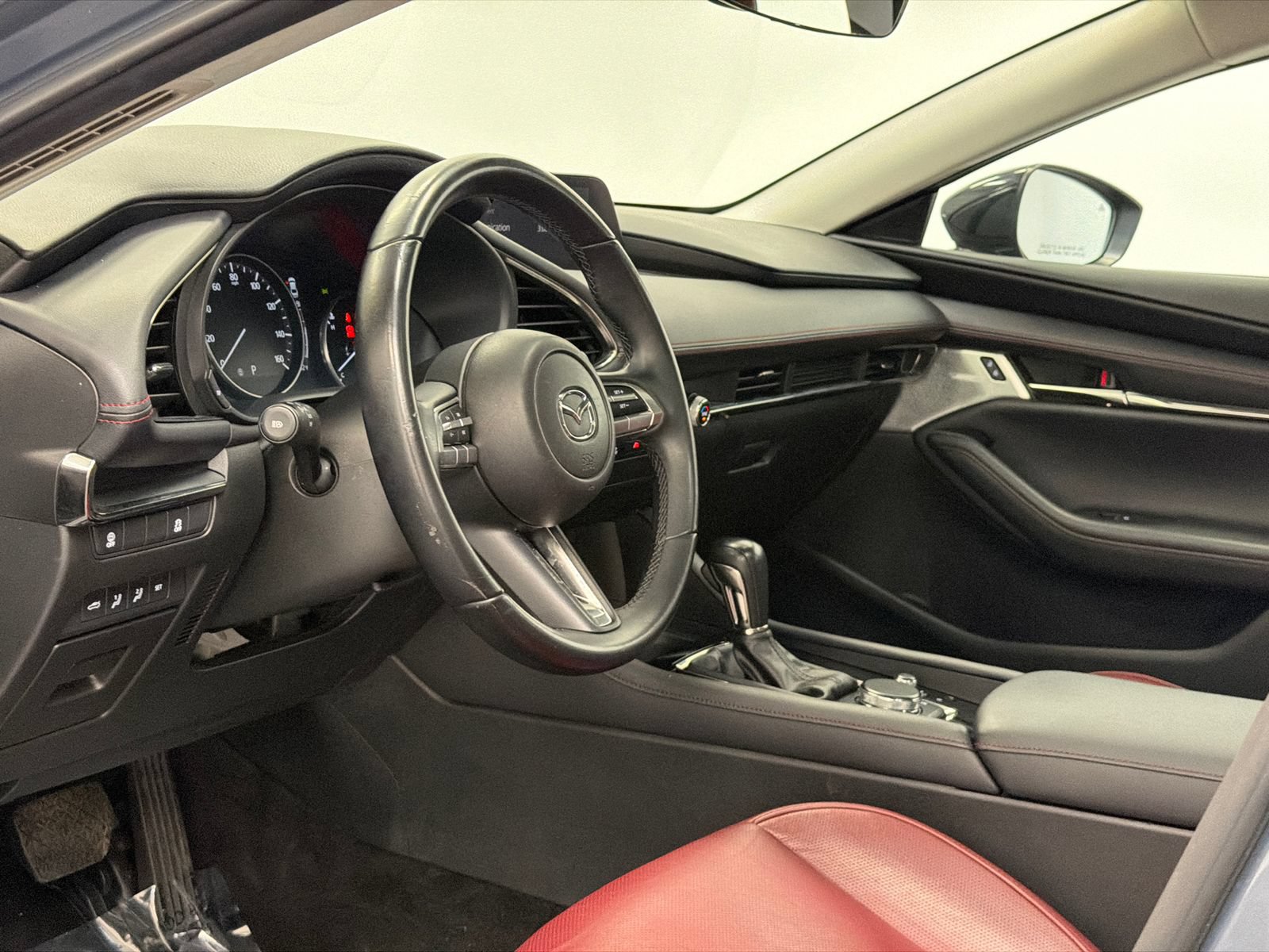 Used 2022 MAZDA MAZDA3 s FWD image 12