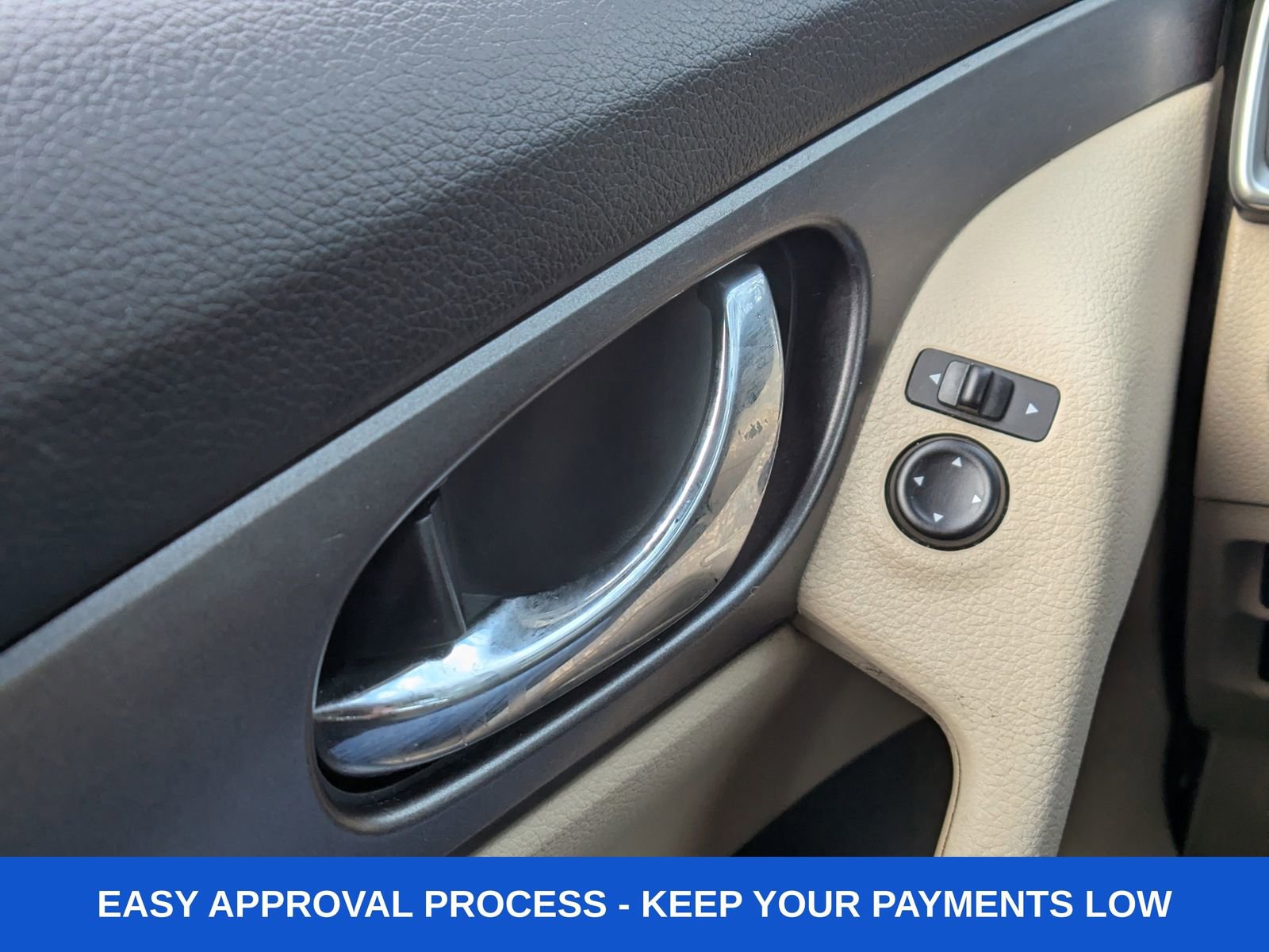 Used 2016 Nissan Rogue SV w/ SV Premium Package image 37