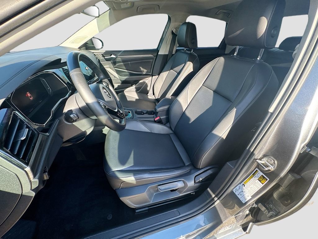 Used 2019 Volkswagen Jetta SEL image 25
