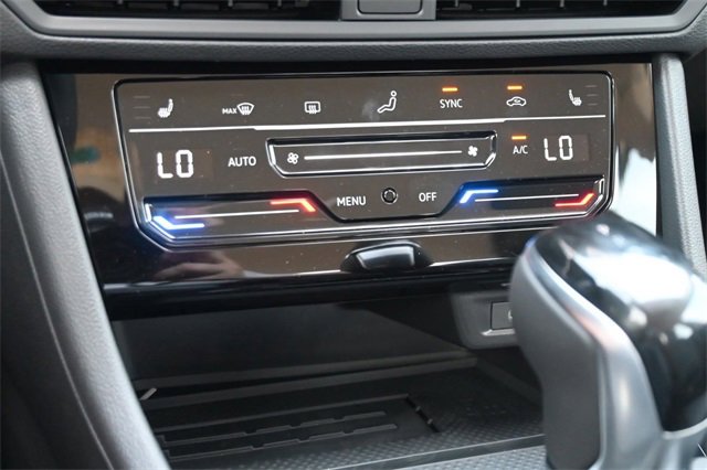 New 2025 Volkswagen Jetta SE image 17