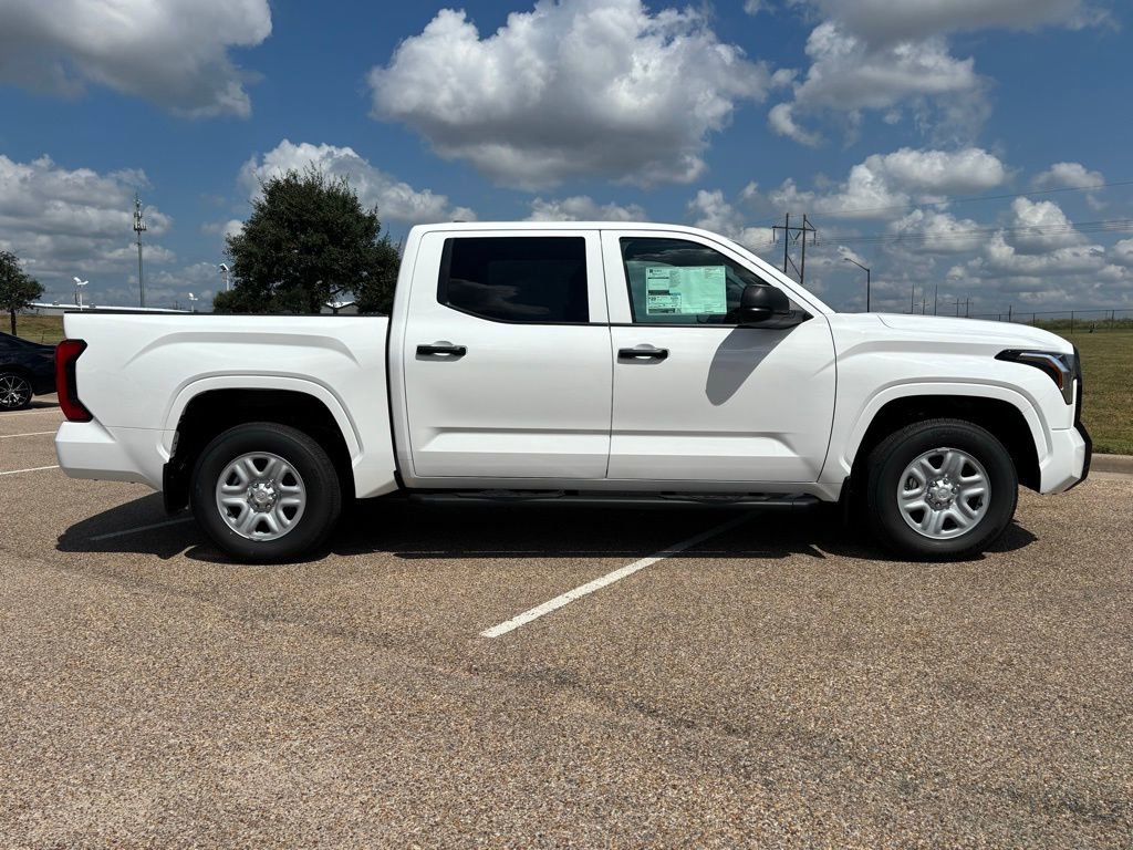 New 2026 Toyota Tundra SR image 5