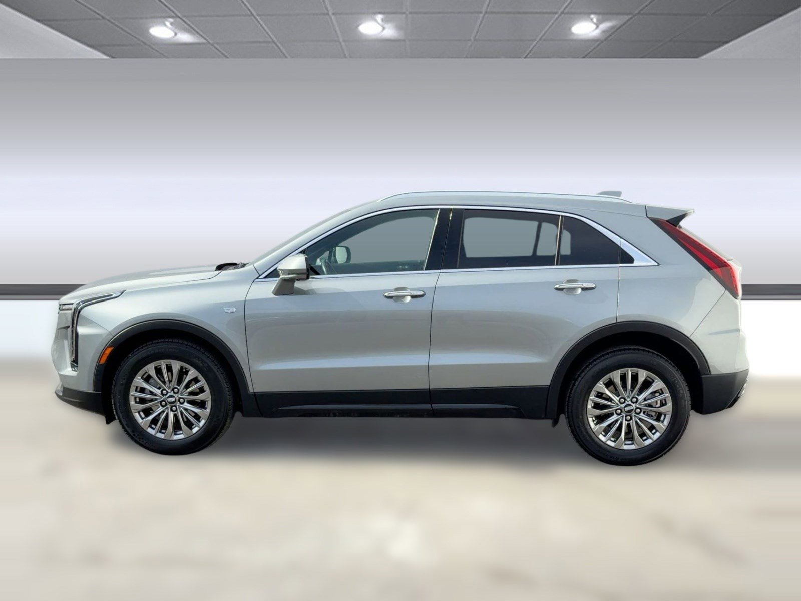 Certified 2025 Cadillac XT4 Premium Luxury image 2