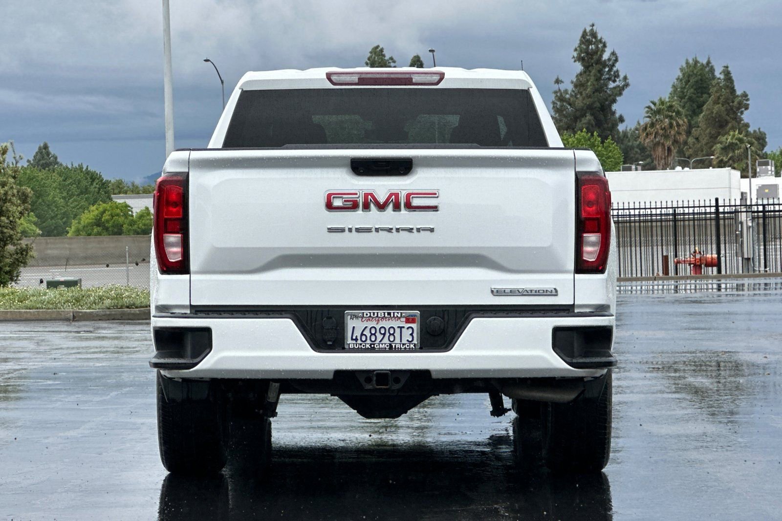 Used 2023 GMC Sierra 1500 Elevation AWD/4WD image 5