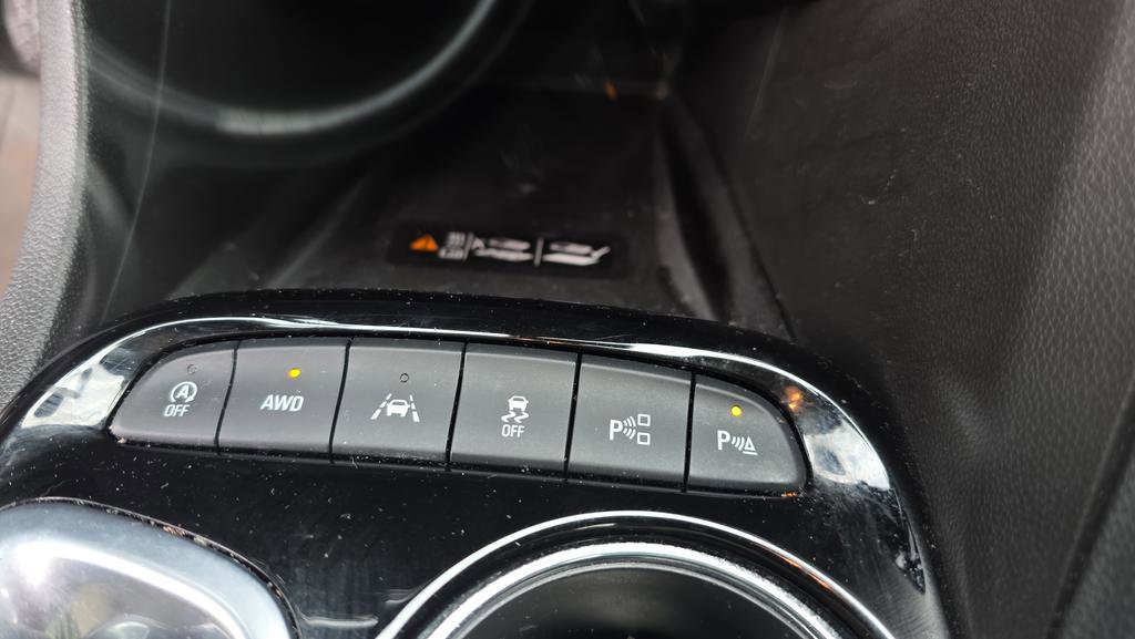 Used 2022 Buick Encore GX Essence w/ Advanced Technology Package image 27