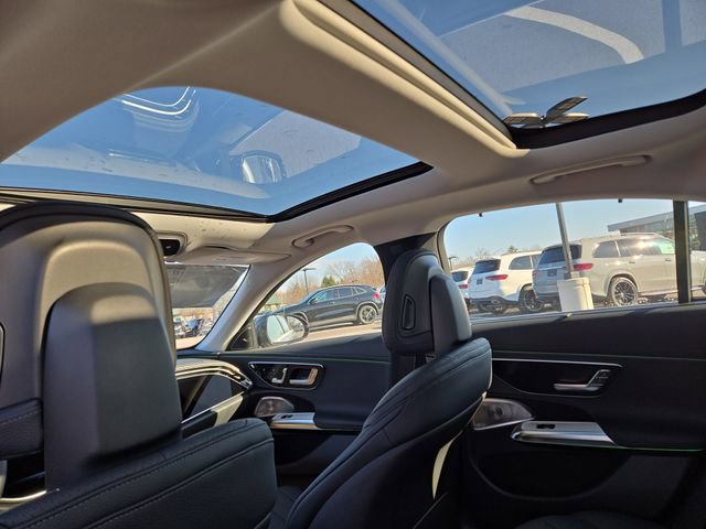 New 2026 Mercedes-Benz E 350 4MATIC Sedan image 26