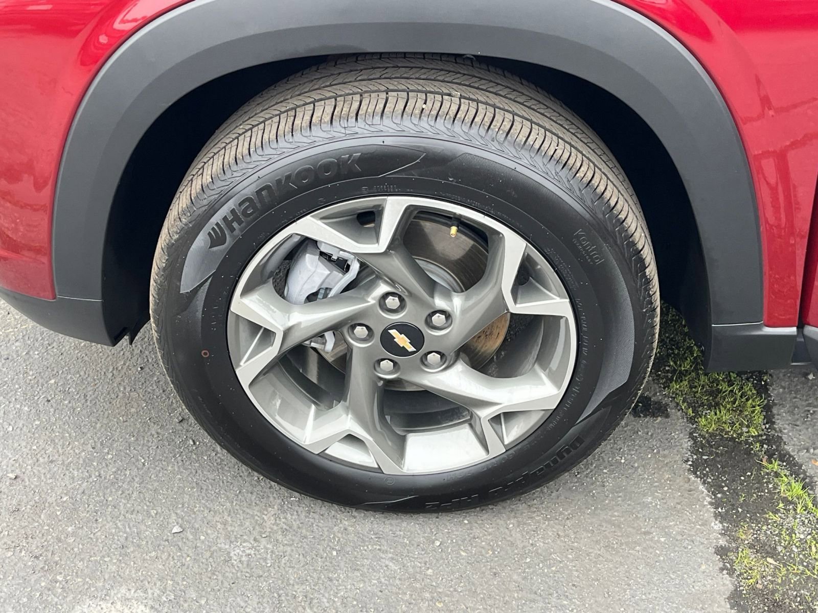 Used 2025 Chevrolet Trax LT w/ LT Convenience Package image 23