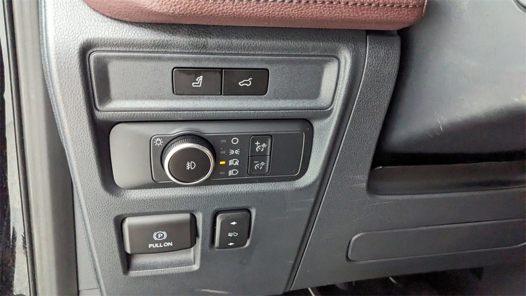 Certified 2022 Ford Expedition Max Limited image 23