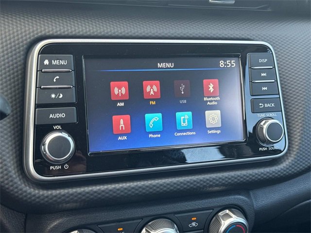 New 2025 Nissan Kicks Play S image 28