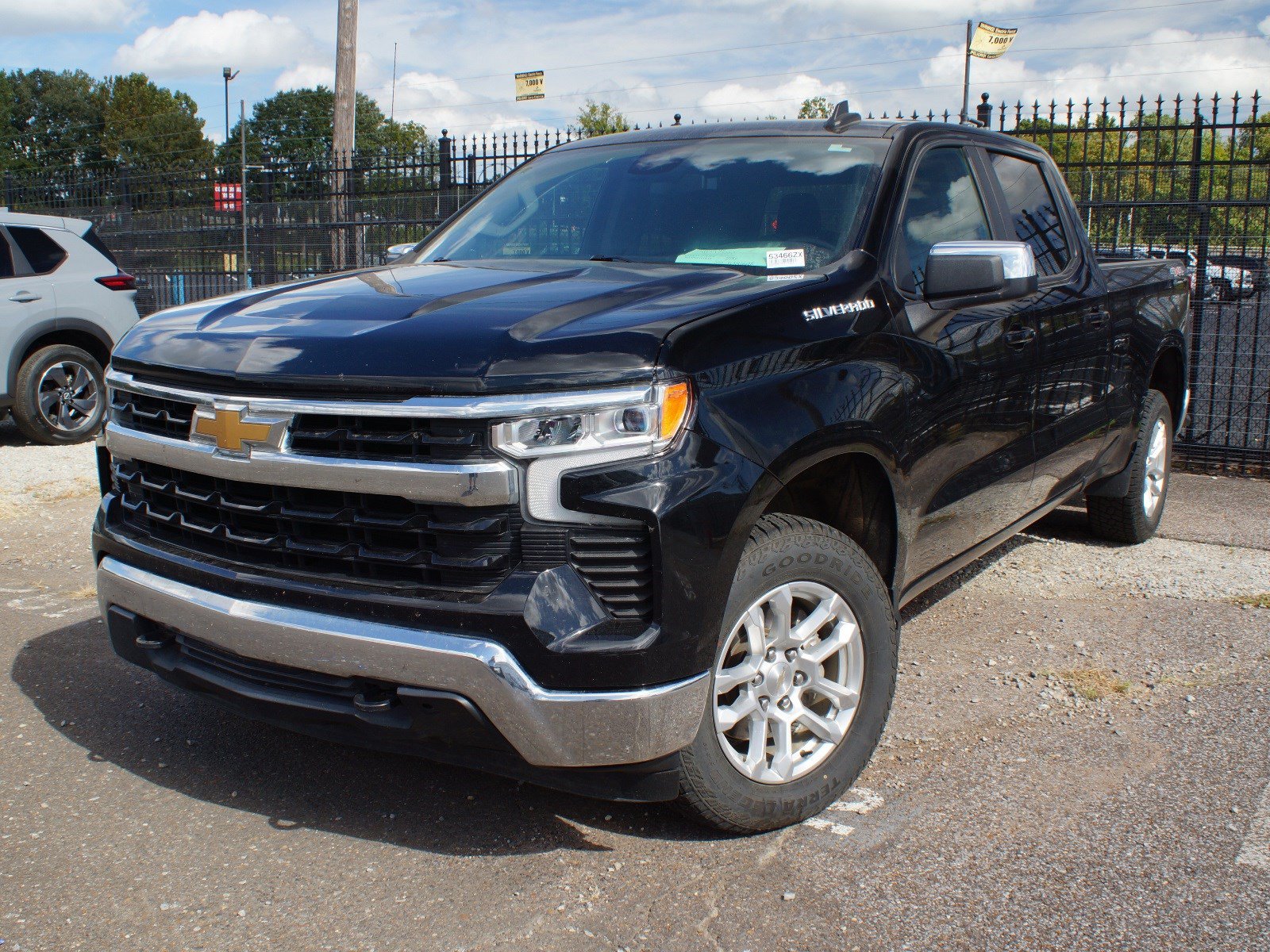 Used 2023 Chevrolet Silverado 1500 LT w/ Protection Package