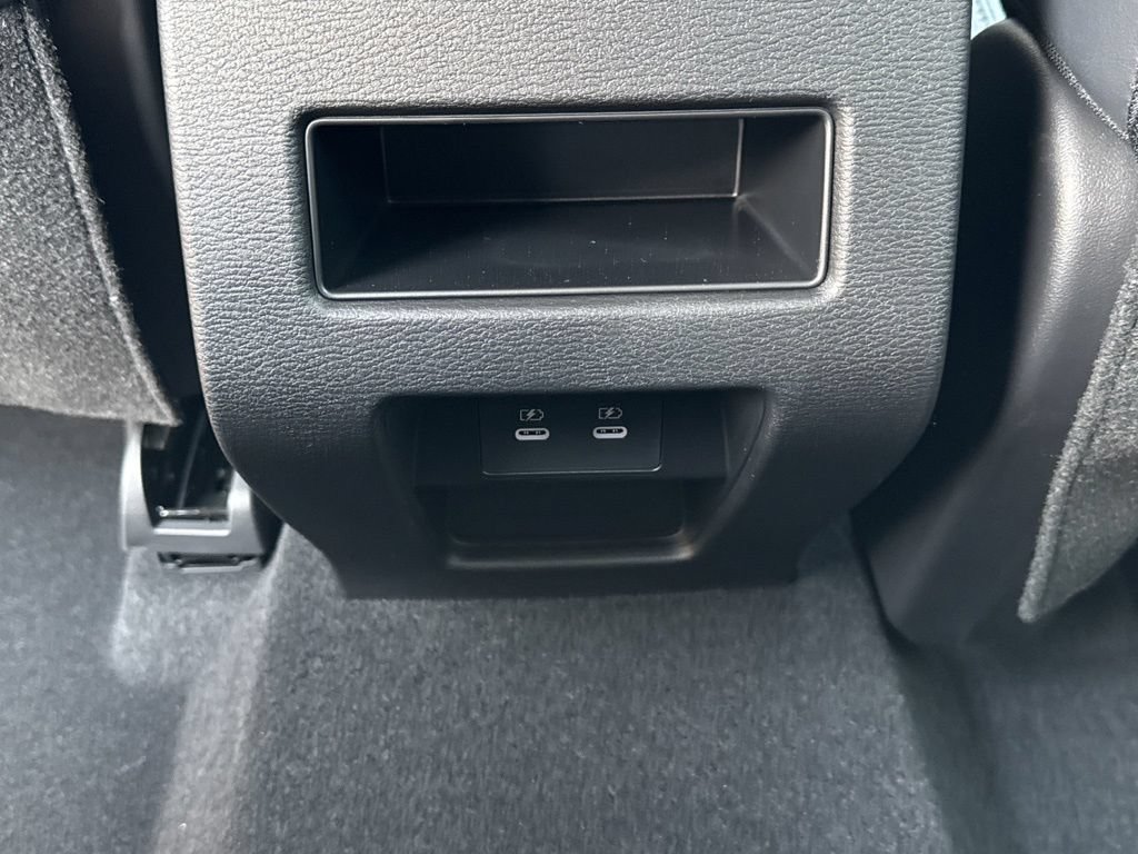 New 2026 Mitsubishi Outlander SE FWD image 31