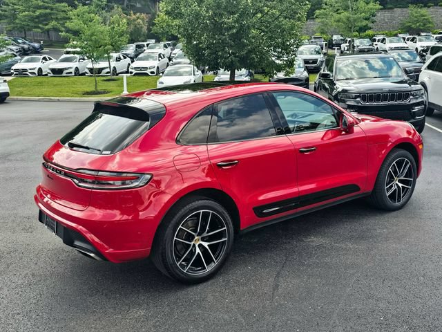 Used 2022 Porsche Macan AWD/4WD image 8