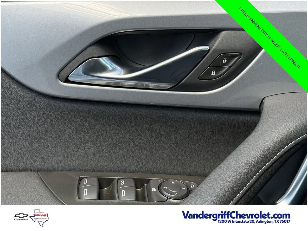 New 2026 Chevrolet Blazer LT w/ Convenience Package FWD image 18
