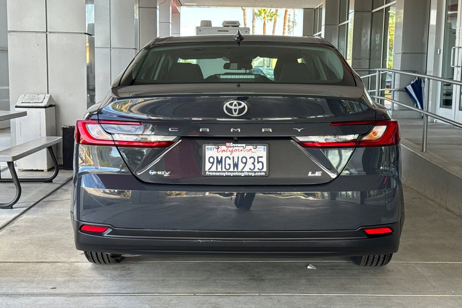 Used 2025 Toyota Camry LE image 6