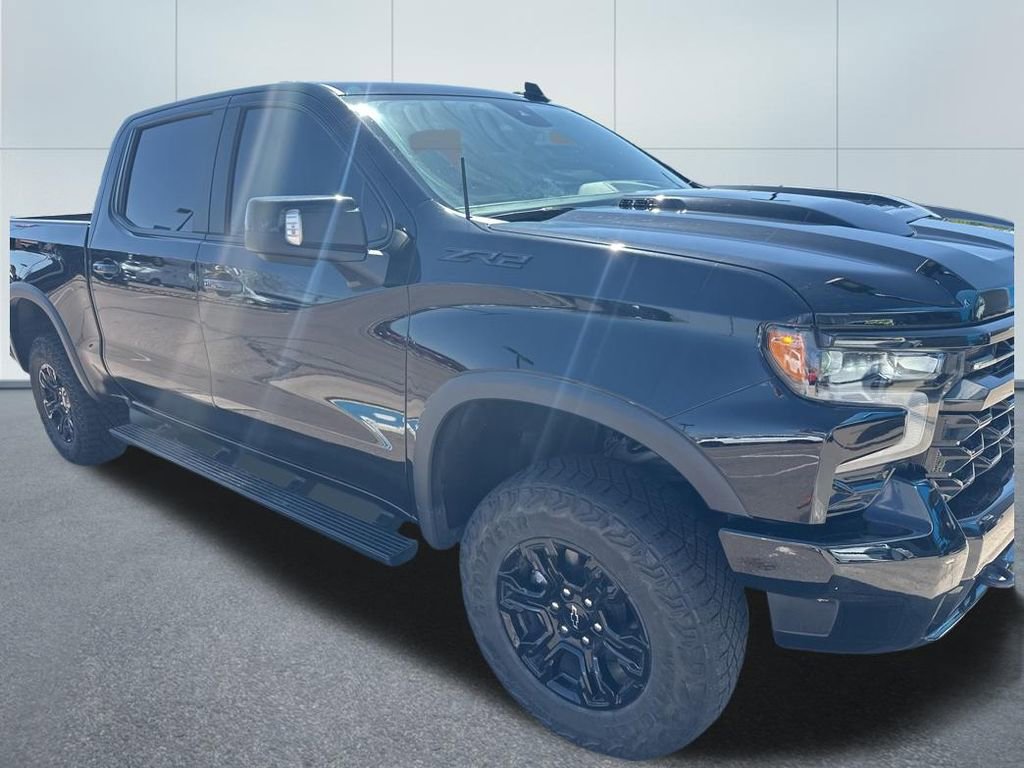 Used 2023 Chevrolet Silverado 1500 ZR2 w/ Technology Package image 6