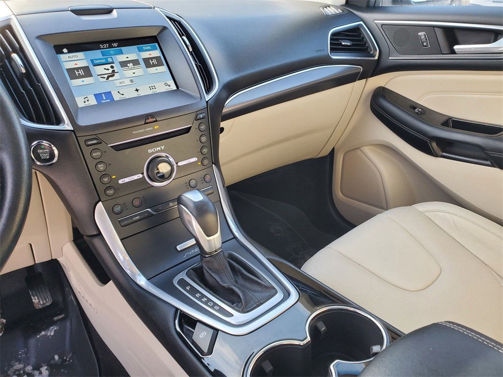 Used 2016 Ford Edge Titanium w/ Equipment Group 301A image 18