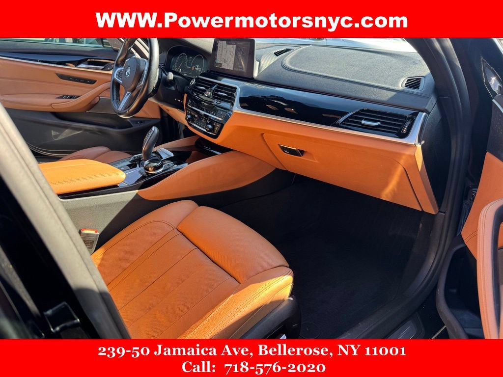 Used 2019 BMW M550i xDrive w/ Premium Package AWD/4WD image 29