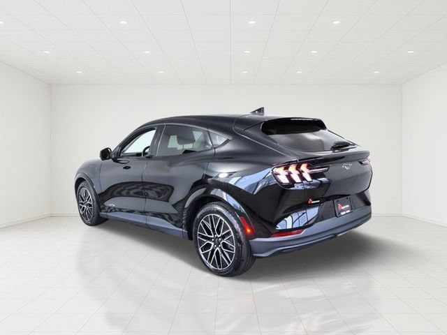Certified 2025 Ford Mustang Mach-E Premium AWD/4WD image 4