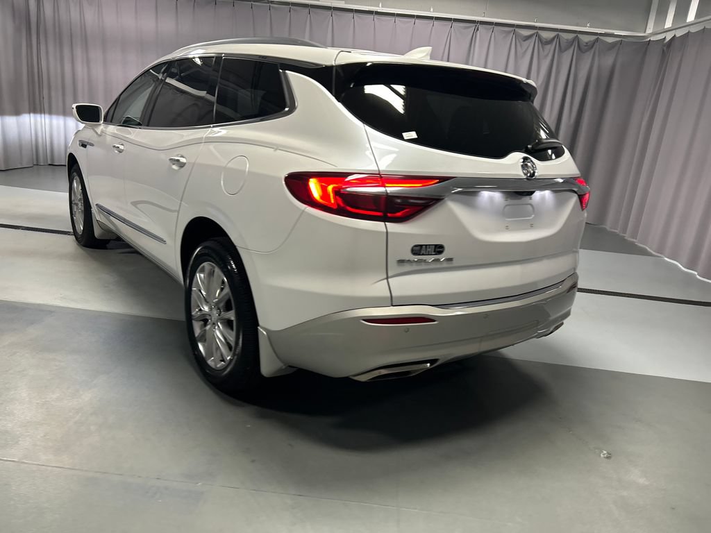 Used 2020 Buick Enclave Premium w/ Surround and Sites Package FWD image 5