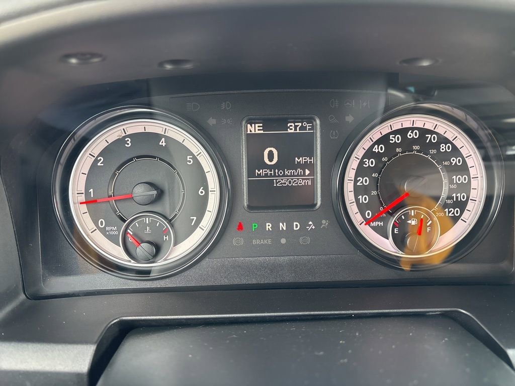 Used 2018 RAM 1500 Classic SLT image 23